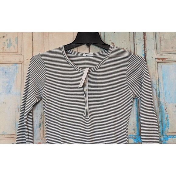 Lamade Womens Size Medium Gray  Striped V Neck Long Sleeve Sweater Dress Stretch - Picture 3 of 7